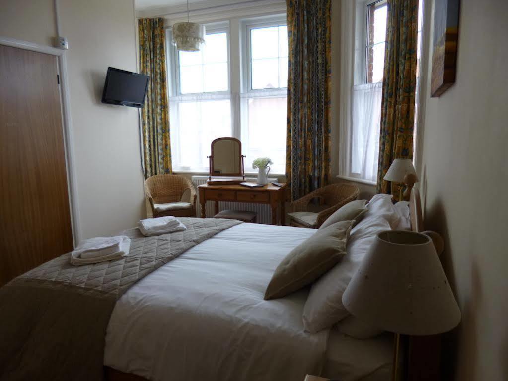 Beamsley Lodge B&B AEGON International Exteriér fotografie